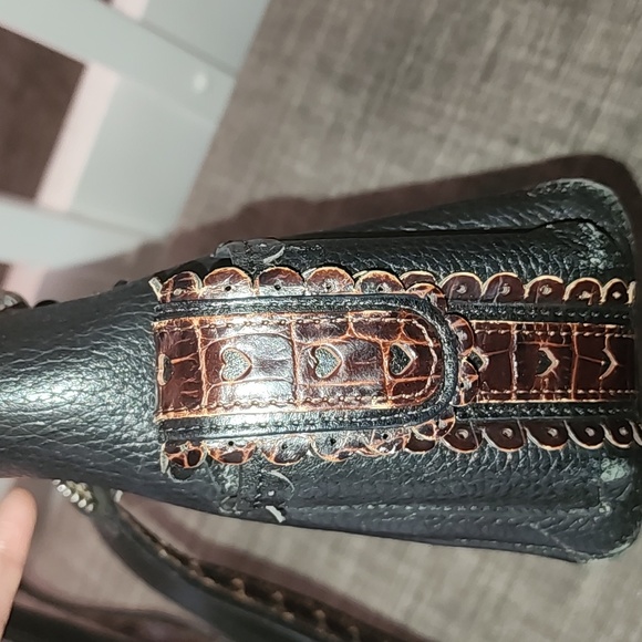 Brighton Shoulder Bag Black Heart Pebbled Croc Print Tooled 2 Tone Purse Charm - Picture 4 of 6